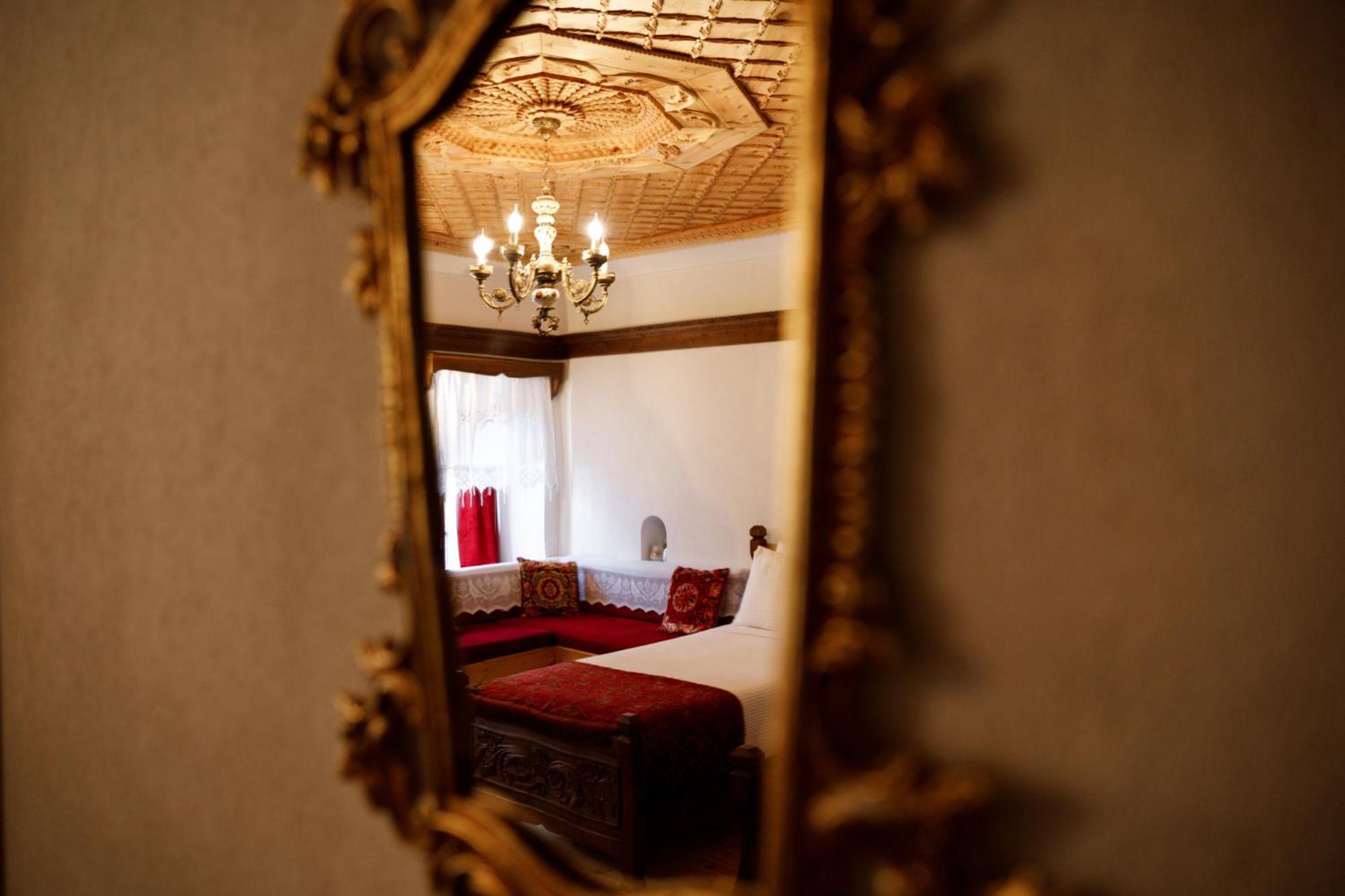 Boutique Hotel Musee Гирокастра Экстерьер фото