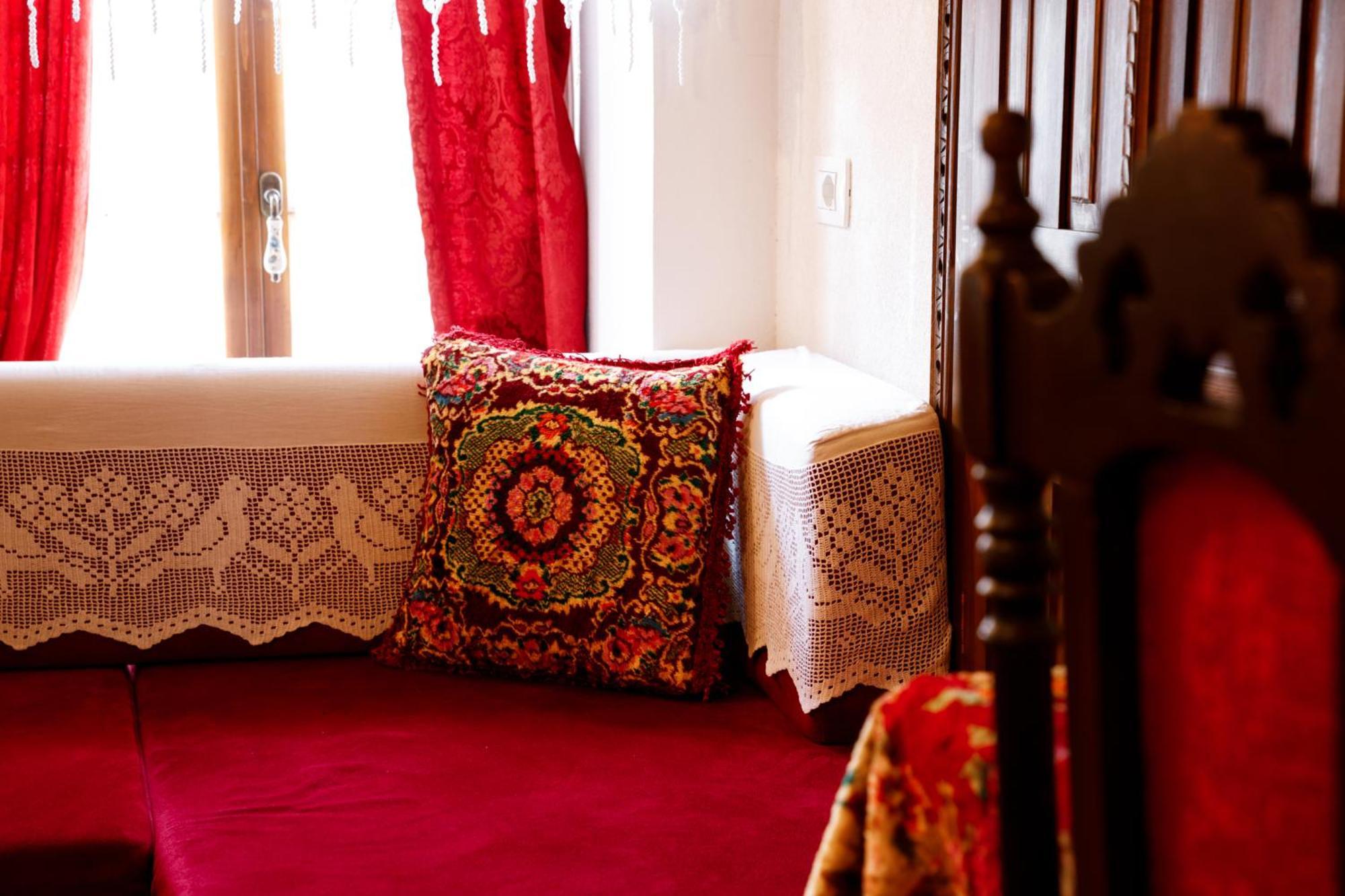 Boutique Hotel Musee Гирокастра Экстерьер фото