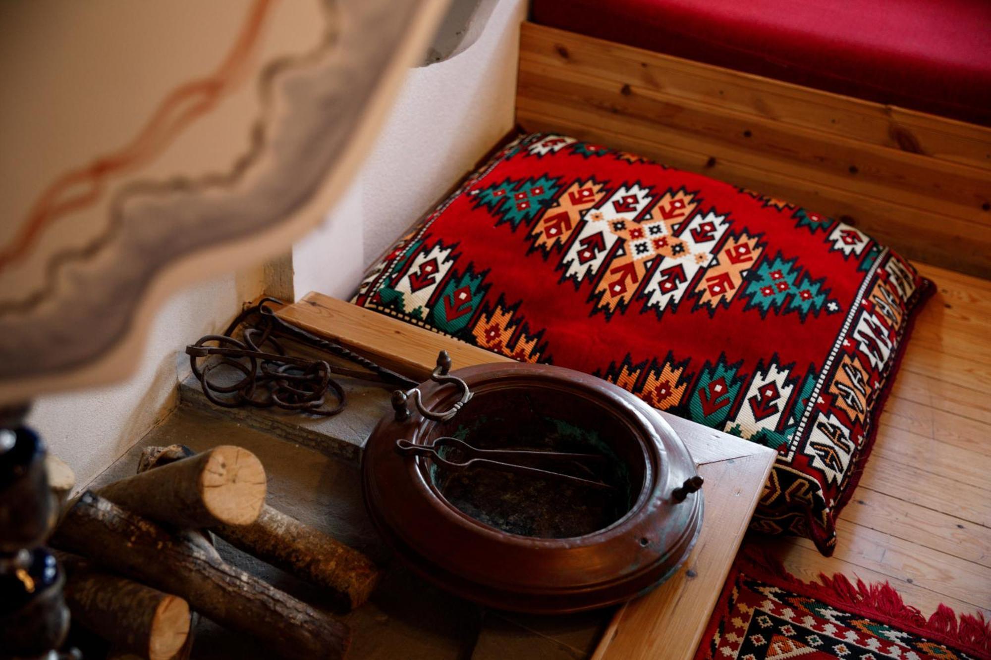 Boutique Hotel Musee Гирокастра Экстерьер фото
